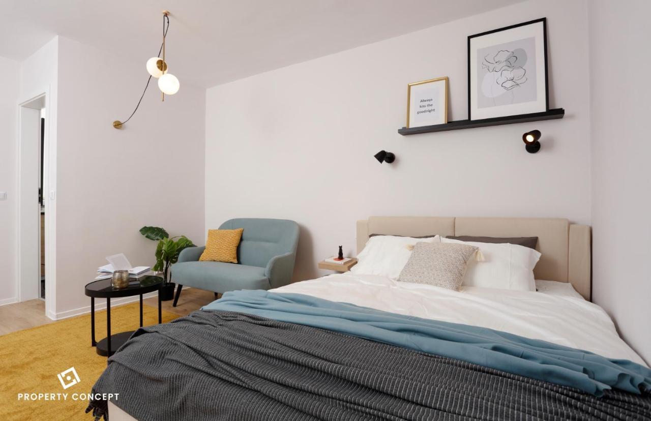 Brand New Lovely Close To Favorit Metro Station Appartamento Bucarest